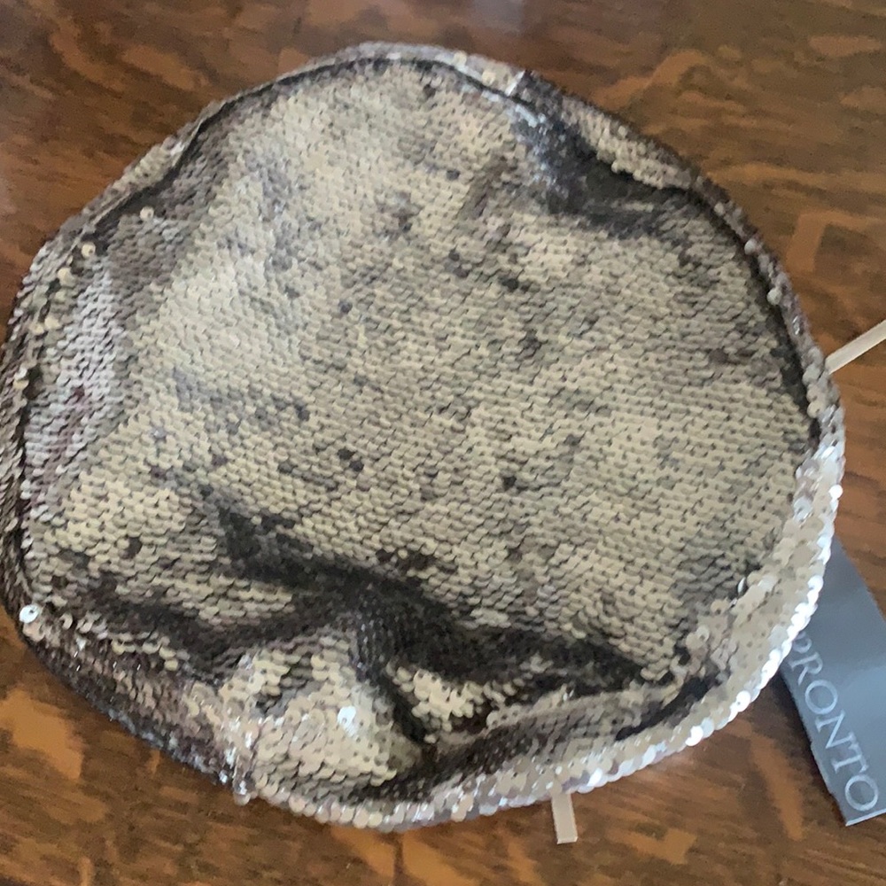 Scala pronto sequin hat NWT one size